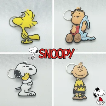 Snoopy Srčkan Keychain Risank Čar Avto Vrečko Obesek Nakit Ključnih Verige Keychains Lep Anime Dekoracijo Dodatki Darilo